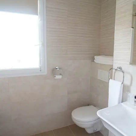 De France Hotell 2*